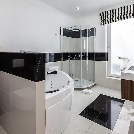 أجنحة جي أل 3*